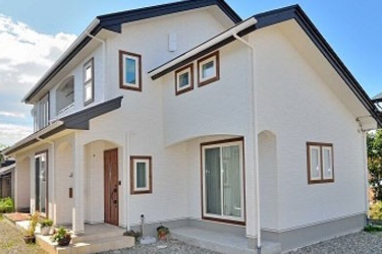 福島県会津若松市真宮新町 太陽光発電で創エネ・ゼロエネの家